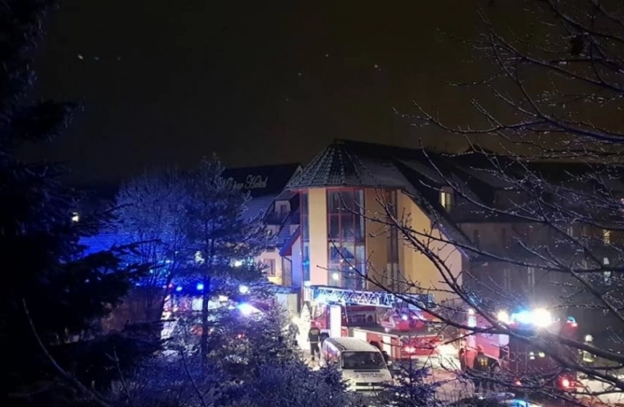 W Olsztynie w nocy z 23 na 24 grudnia wybuchł pożar w obiekcie noclegowym. Ewakuowano prawie 180 osób.