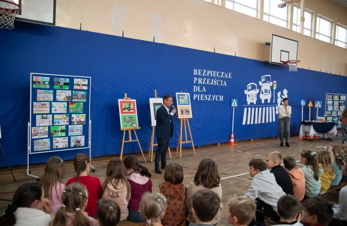 Olsztyn otrzymał dofinansowanie na doświetlenie czterech przejść dla pieszych.