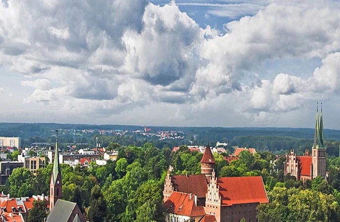 Grupa mieszkańców Olsztyna związana z Czesławem Małkowskim złożyła zawiadomienie o referendum ws odwołania Piotra Grzymowicza.